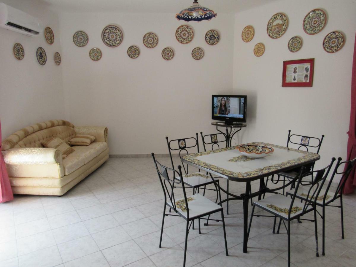 הוילה Casa Del Barocco קלטג'ירונה מראה חיצוני תמונה